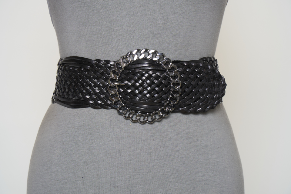 BELTS – SUZI ROHER