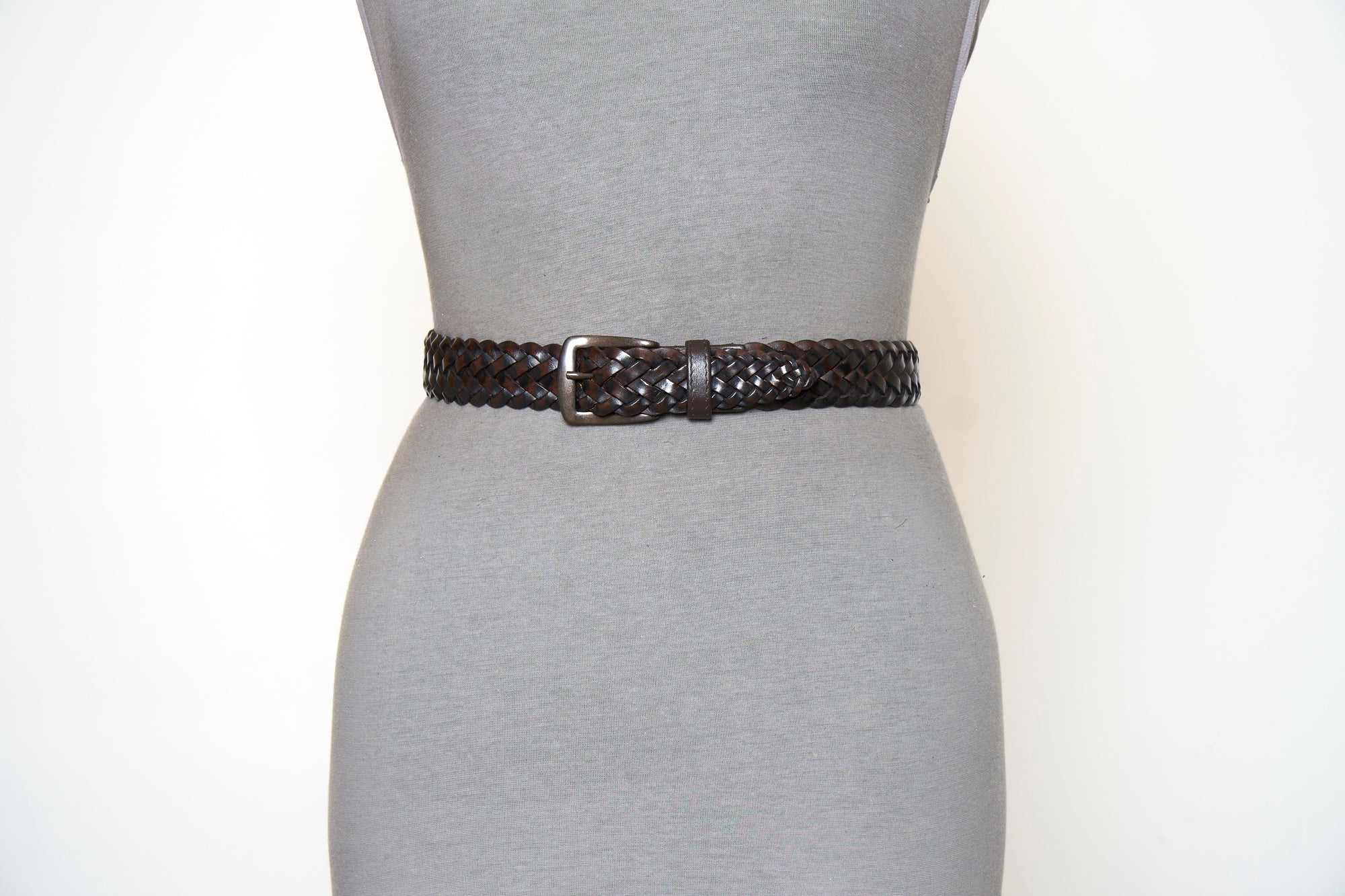 8768 - Antique Gold with Dark Brown